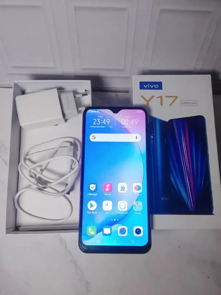 VIVO Y17 RAM 8/256
