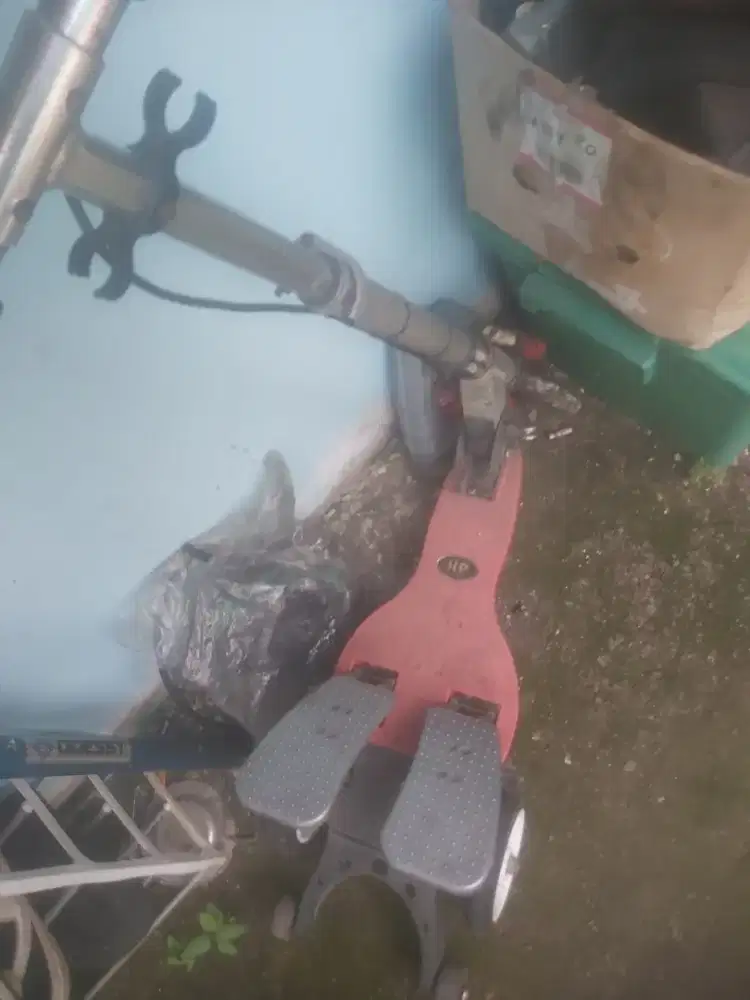 Scooter injak anak