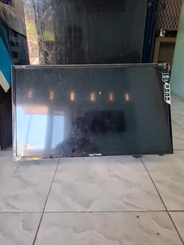 TV Polytron 32 inch