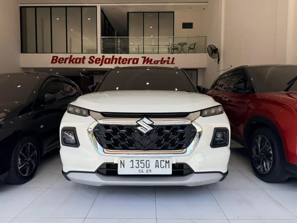 Suzuki Grand Vitara GX Hybrid Matic 2023 Pajak baru LOW KM FULL ORI