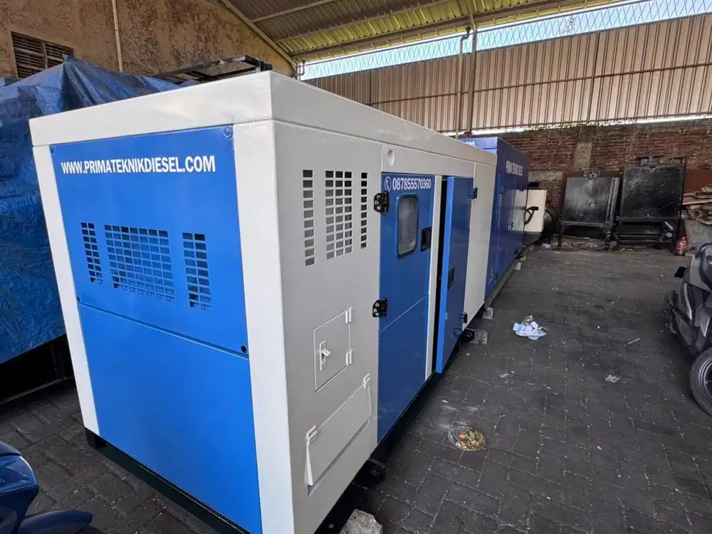 Genset Silent 100 kva Cummins