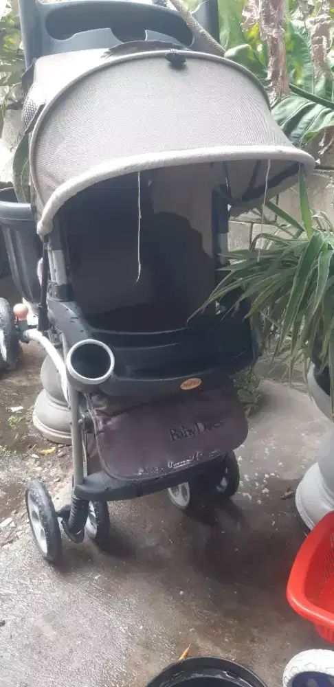 Jual saja perlengkapan bayi 1set,ambil sèmua