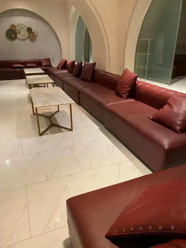 SOFA BORONGAN X HOTEL TANPA MEJA