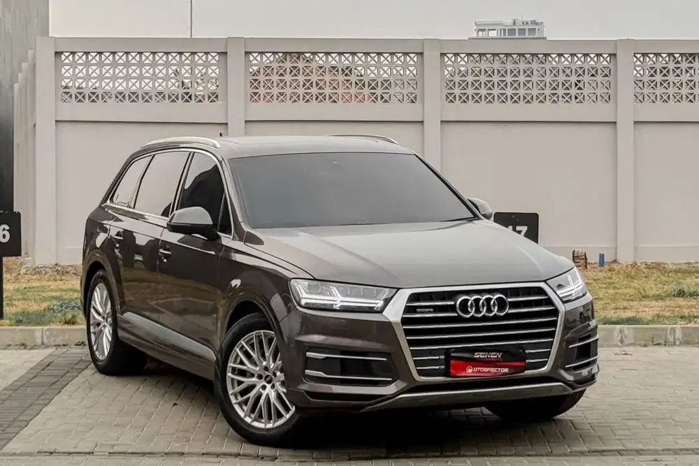 Audi Q7 3.0 Quattro TFSI Sunroof Panoramic AT Matic 2015 Coklat