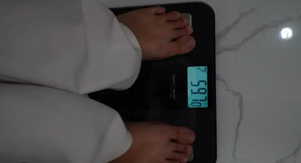 Timbangan badan digital