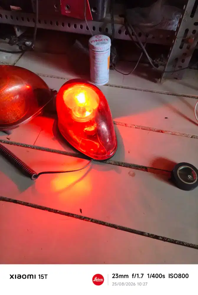 LAMPU ROTARY POLISI WARNING EMERGENCY BEKAS SEKEN