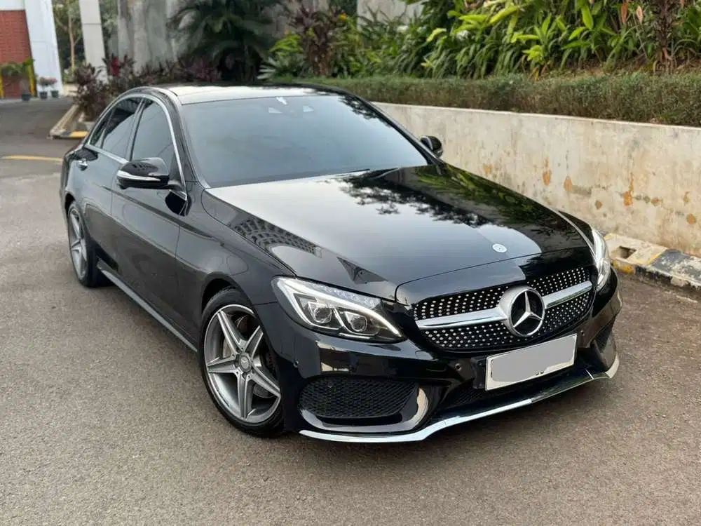 Mercedes-Benz C250 2015 Bensin