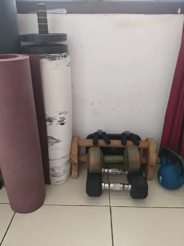 Di jual borongan nih, perlengkapan rumah tangga.