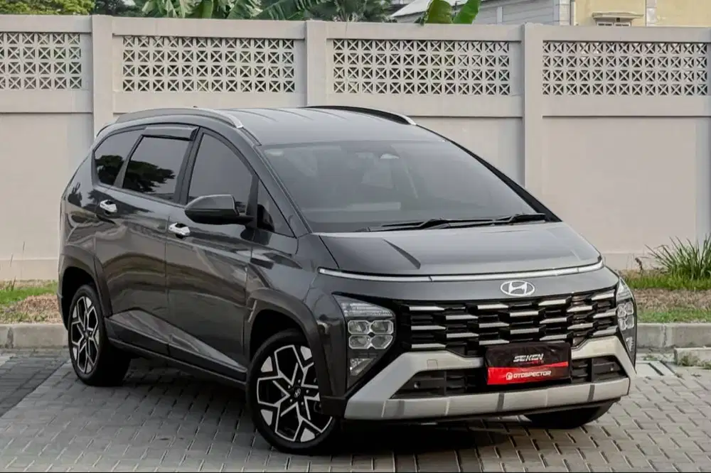 Hyundai Stargazer X 1.5 Prime AT Matic 2024 Abu Abu Captain Seat.