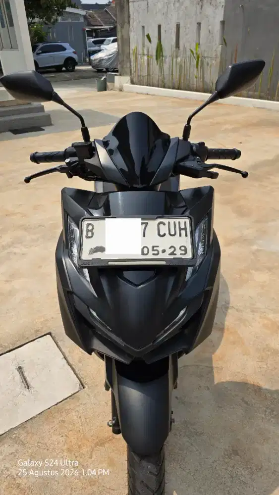 DIJUAL CEPAT! HONDA VARIO 160 CBS 2024 LOW KM PAJAK PANJANG