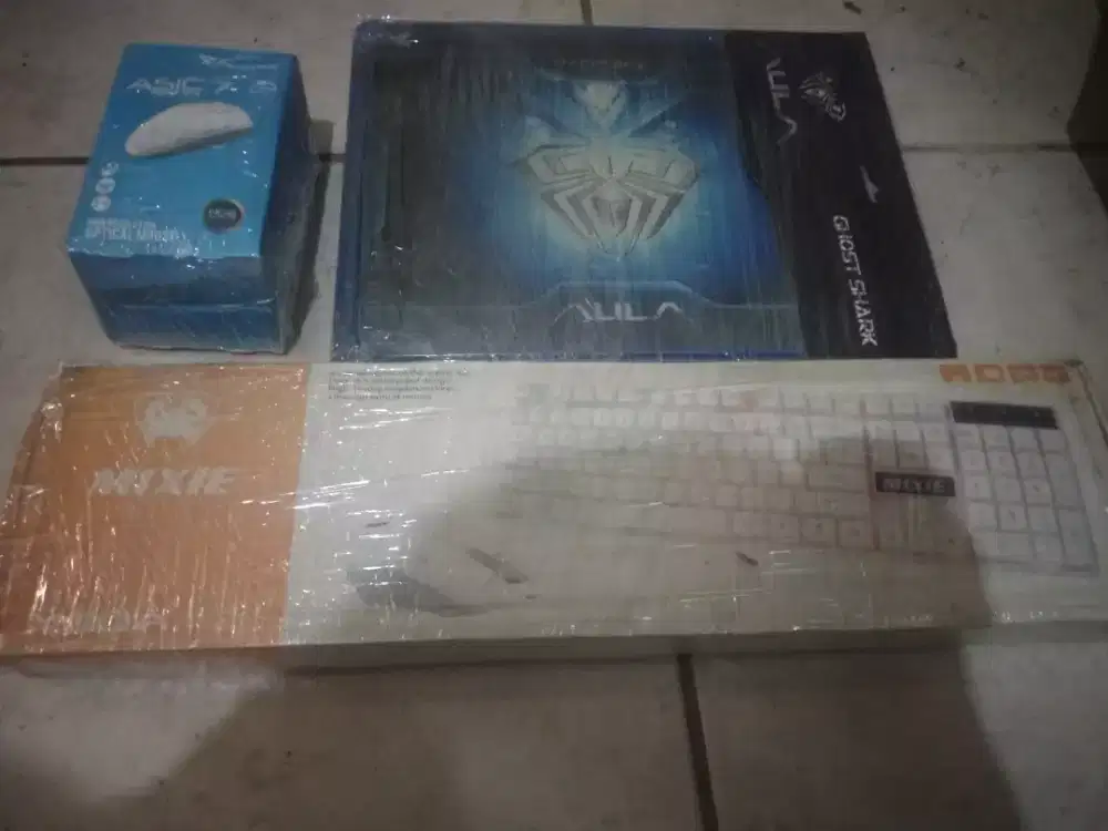 1 Set Keyboard & Mouse & Mouse pad