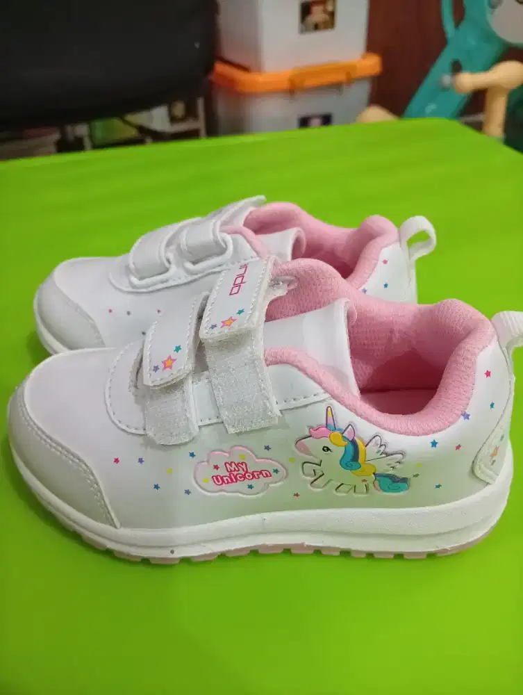 Sepatu Anak Merk Ando size 26