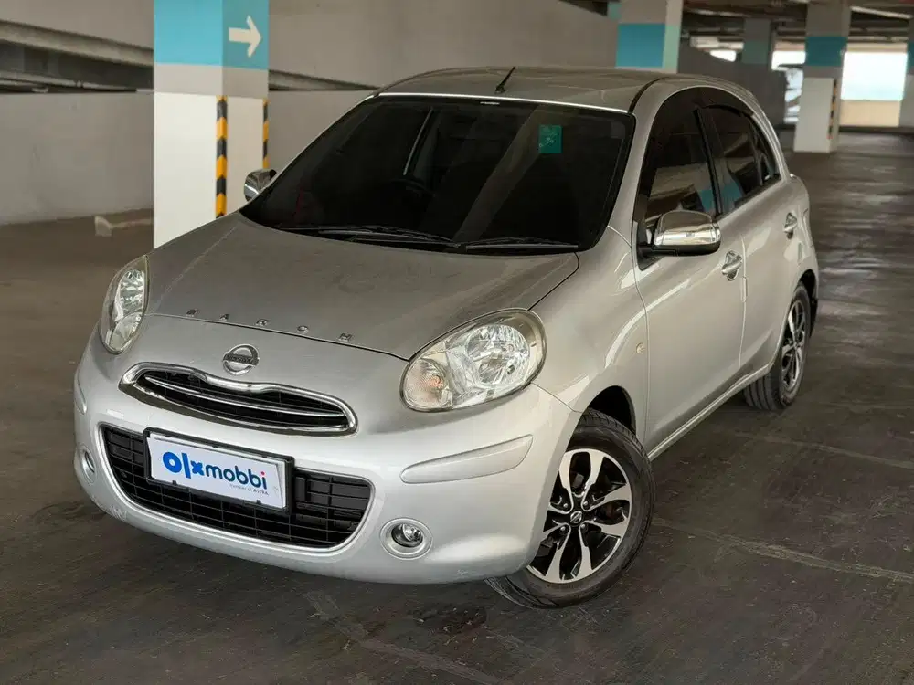 DP RENDAH - Nissan March 1.2 L Bensin-AT 2013