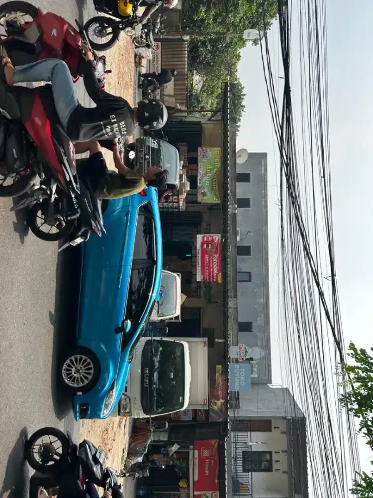 Di Jual Rumah usaha di pinggir jalan raya jagakarsa