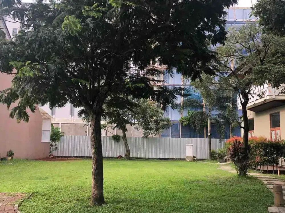Turun Harga Dijual Kav uk 216 meter huk taman hadap selatan timur dilengkapi sport club