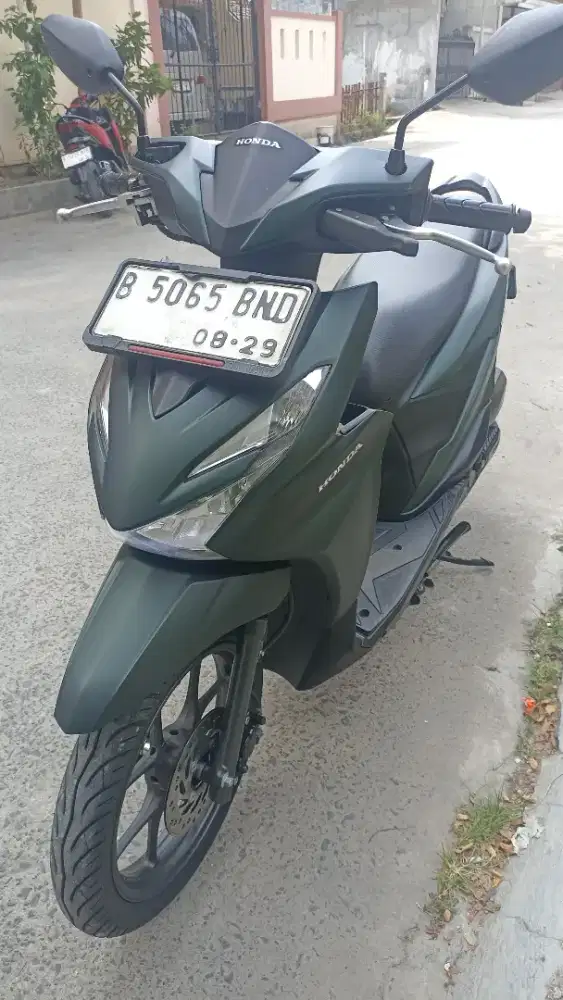 Honda beat new deluxe keyles tahun 2024.