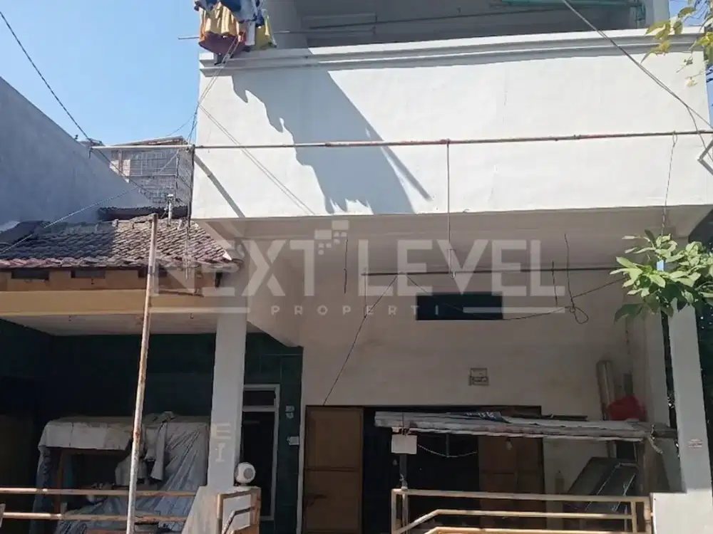 Dijual Rumah Hook 1,5 lantai di Taman Pondok Indah Wiyung Surabaya