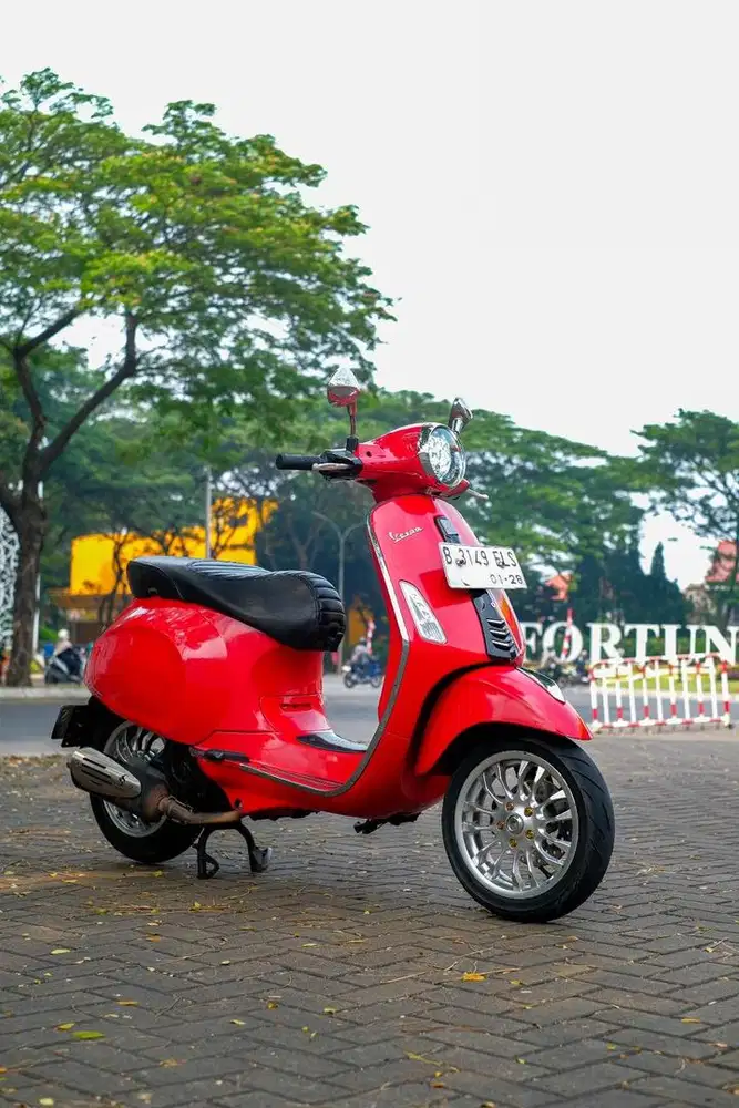 Vespa primavera iget 2017