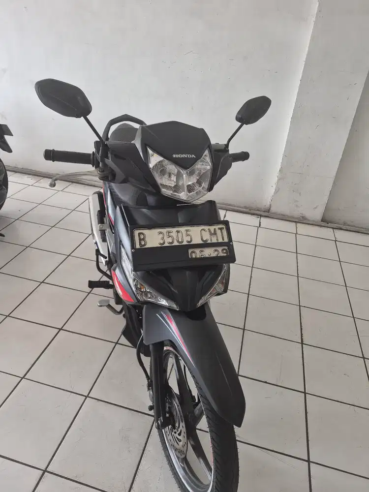 SUPRAX 125 DD 2019 OKe cas/ kredit DP 2.200