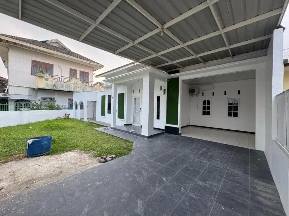 Disewakan Rumah JIP 1