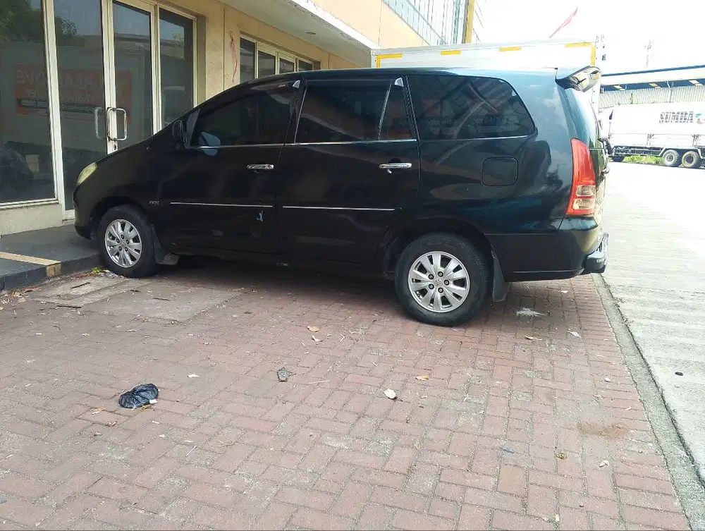 Toyota Innova 2007 G 2.0 matic