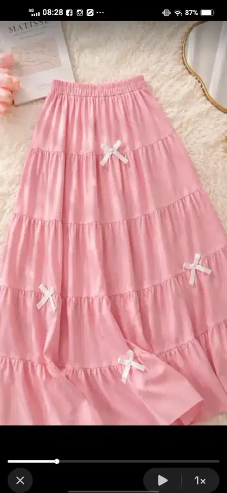 rok pita warna pink pitanya wrna putih
