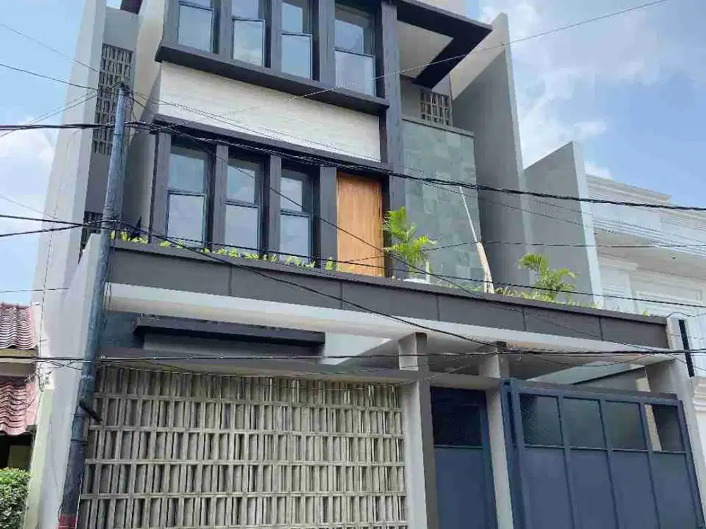 Pondok Indah Rumah Baru di Jakarta Selatan.