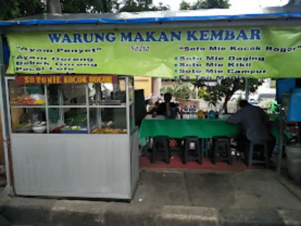 DIBUTUHKAN LOWONGAN KERJA AYAM PENYET TAMAN PURING