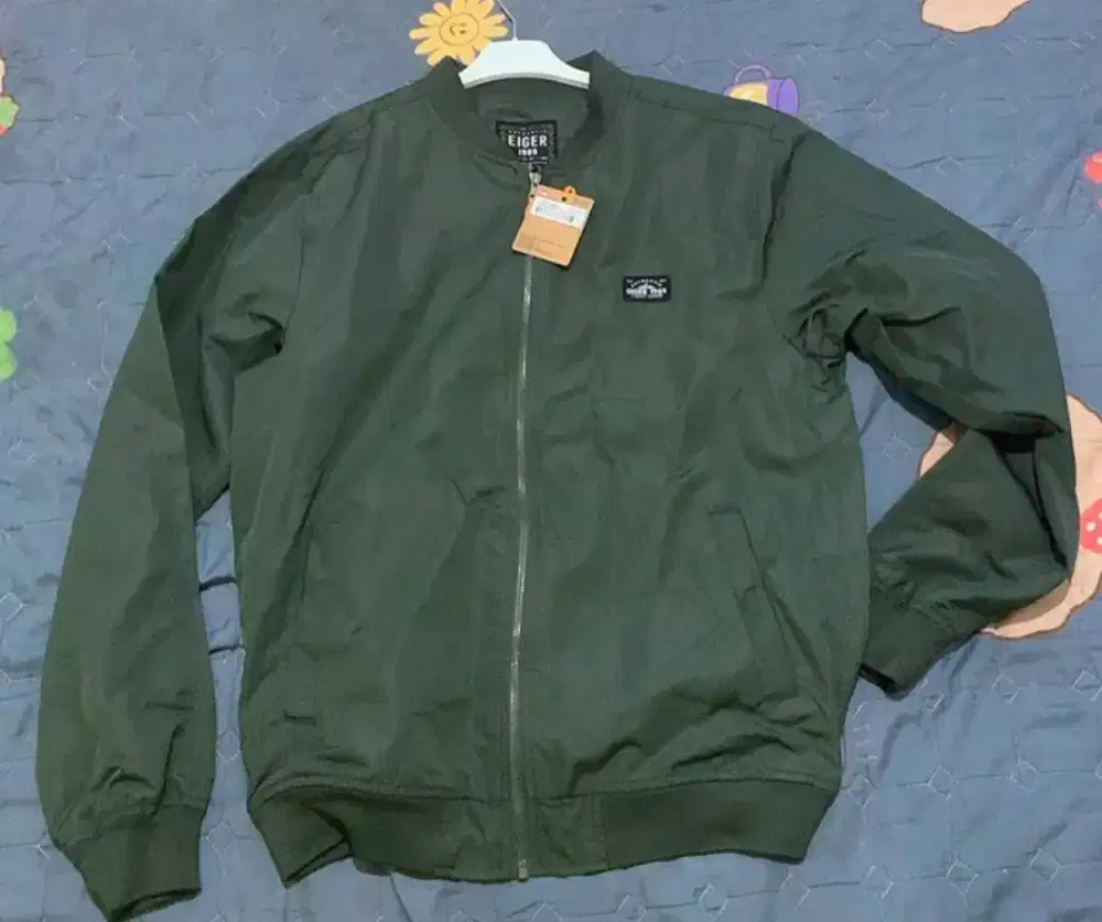 Jaket bomber eiger duncan 2.0 size XL new original