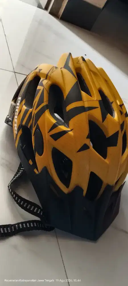 Helm Pacific blm pernah kena keringat