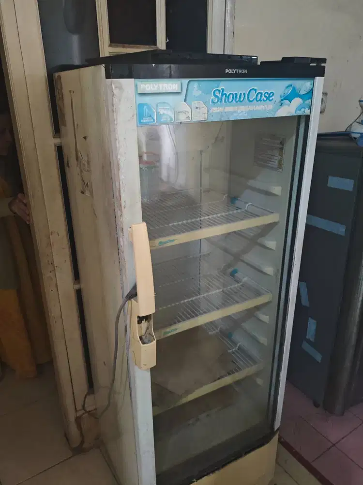 Jual showcase polytron untuk pendingin minuman dan makanan