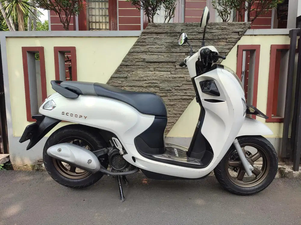 READY SCOOPY NEW PRESTIGE TAHUN 2025