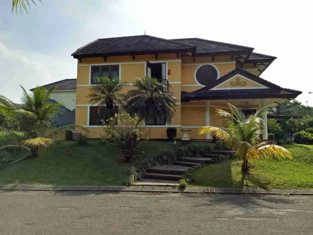 Di jual rumah mewah hoek cluster favorite bebas banjir. Kota Wisata Cibubur