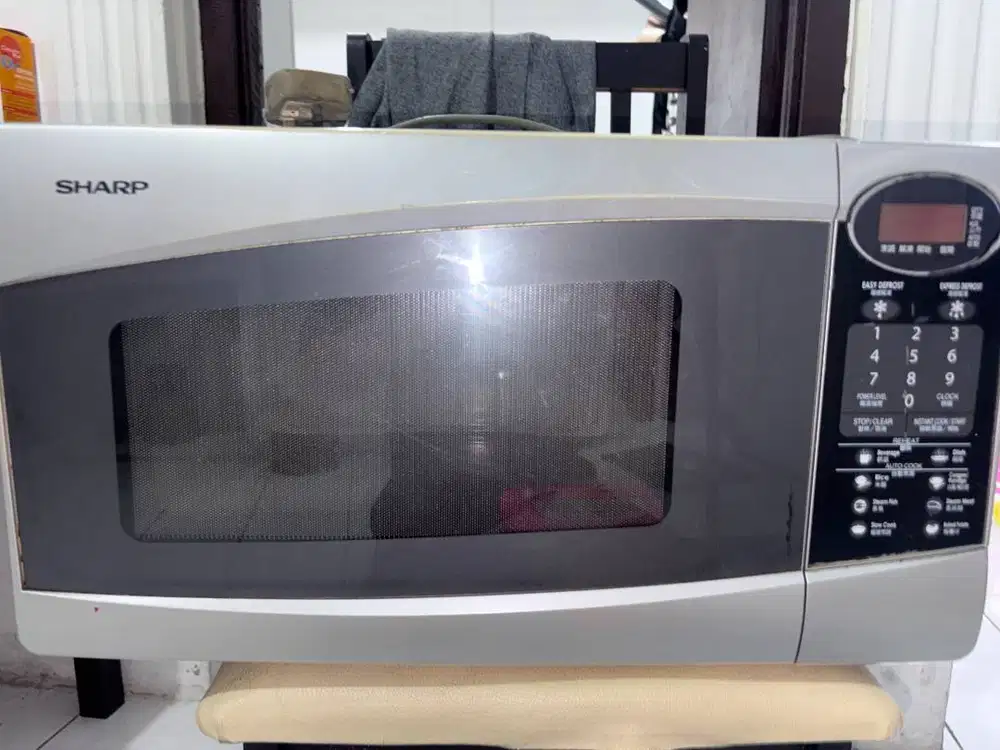 Microwave Sharp R-360 J