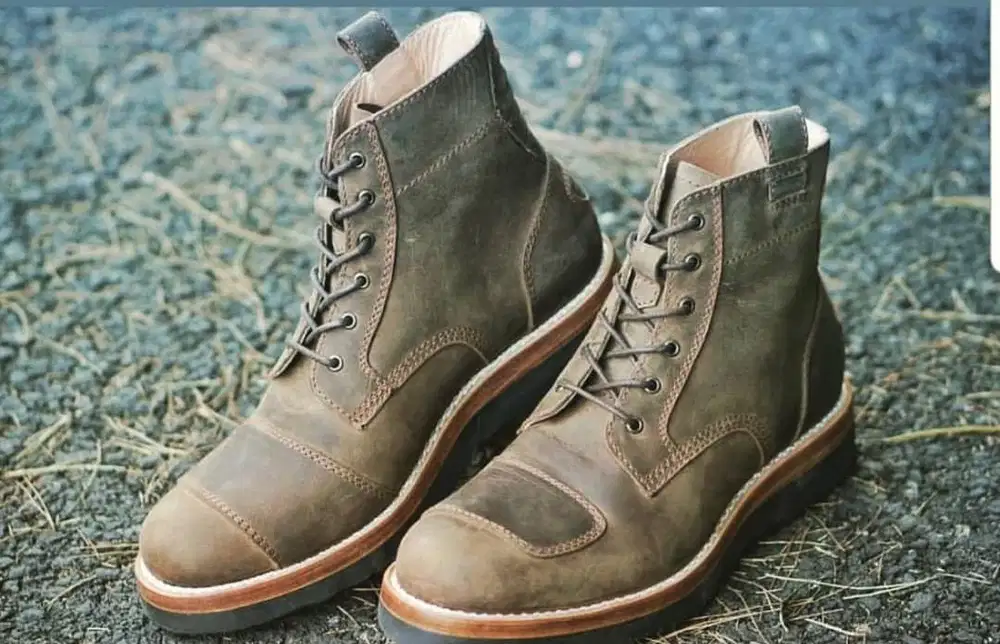 Sepatu boots kulit sapi 42 size 26cm 95% by Mineleather