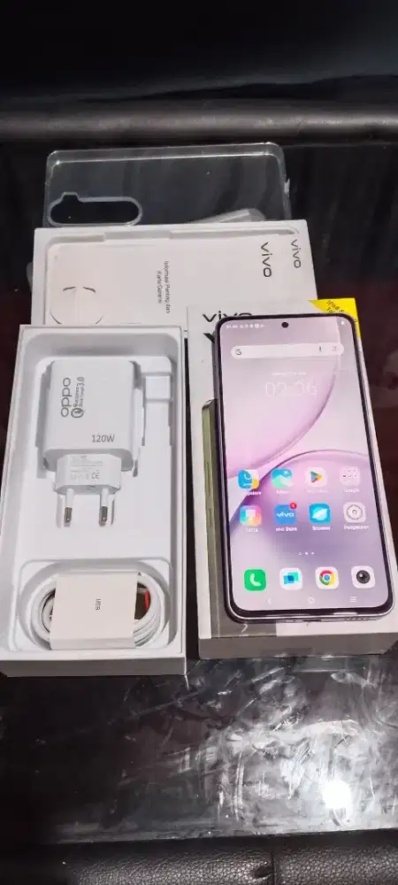 Vivo y400 8+8/128