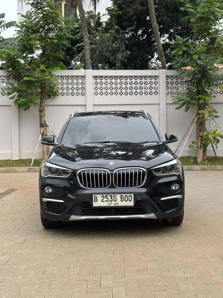 BMW X1 1.8 sDrive Xline 2017 Hitam