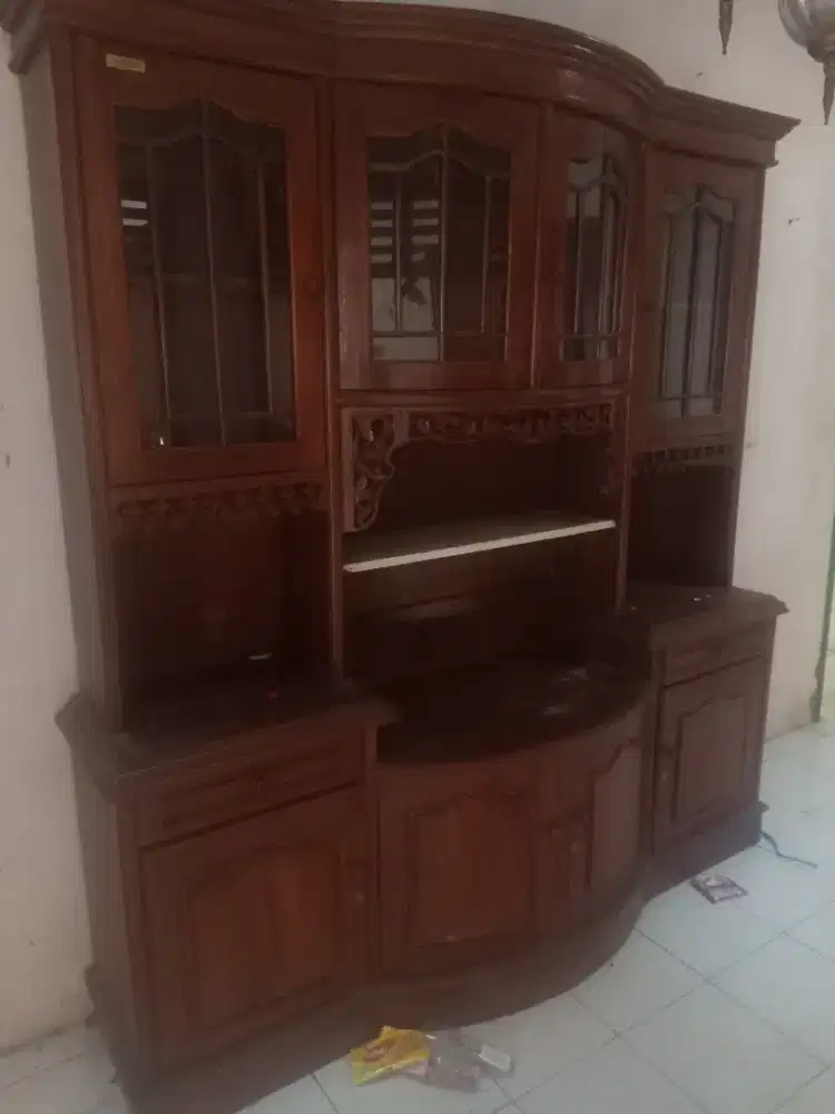 Lemari jati & lemari sudut