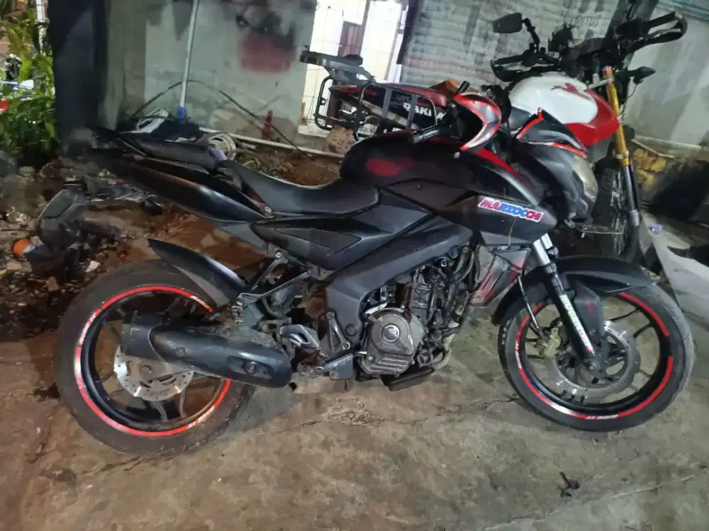 pulsar modif touring siap jalan jauh