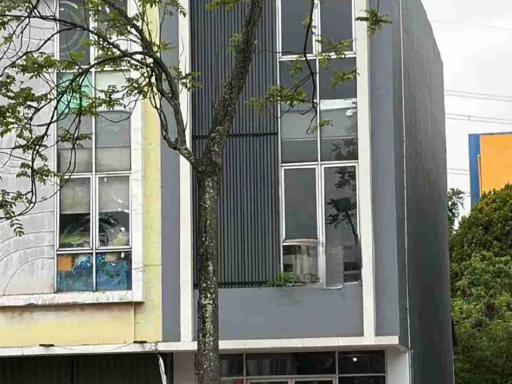 Ruko Gading Serpong Siap Huni 3 Lantai Hadap Jalan