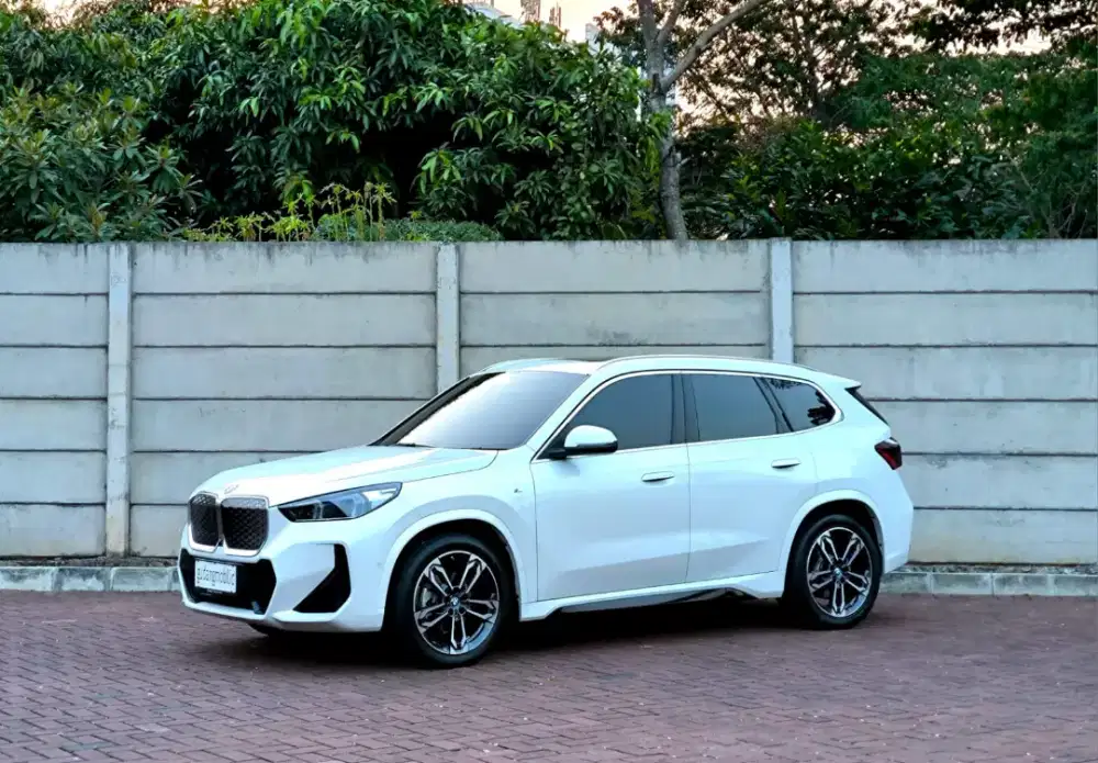 BMW iX1 e Drive 2026
