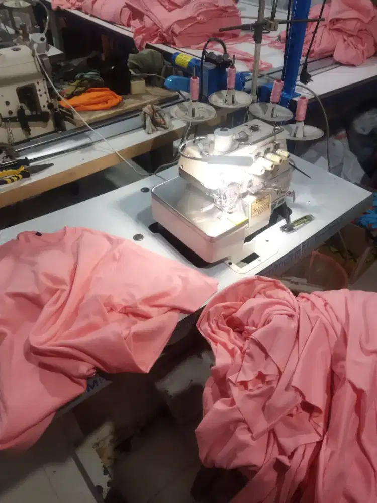 Tim Produksi Kaos