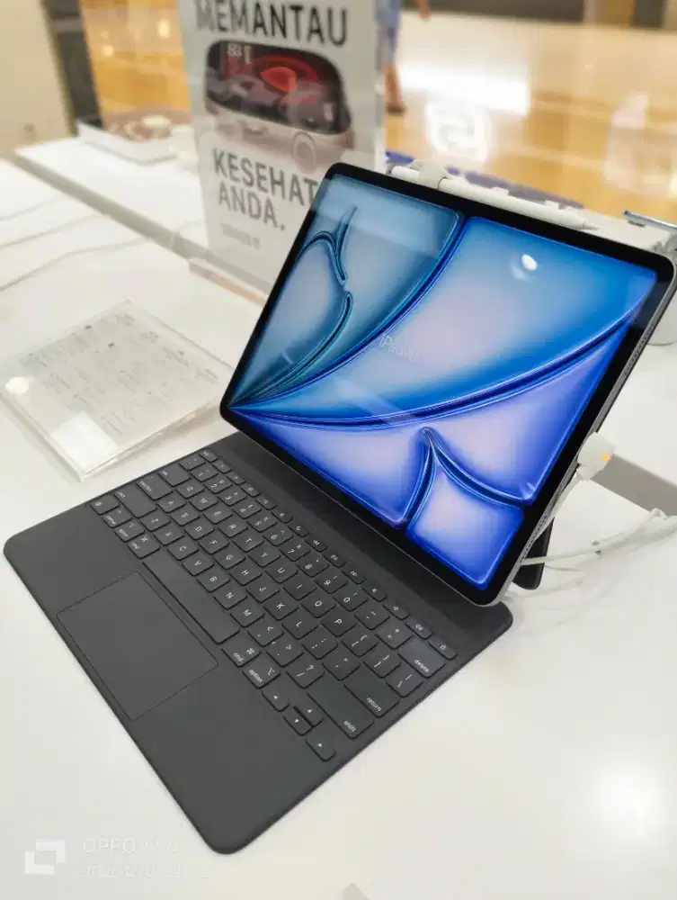 IPAD AIR dan IPAD A16