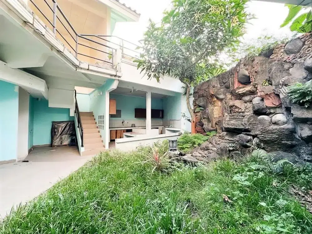 Dijual Rumah Besar di Raffles Hills Cibubur