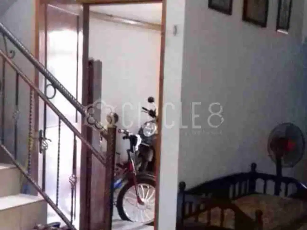 Rumah Hoki Di Pusat Kota,Jati endah