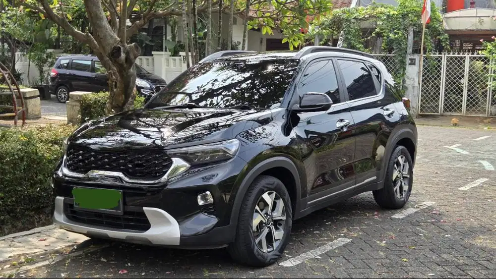 Kia Sonet Premiere 1.5 AT 2021 Tangan 1 | Istimewa & Full Service Resm