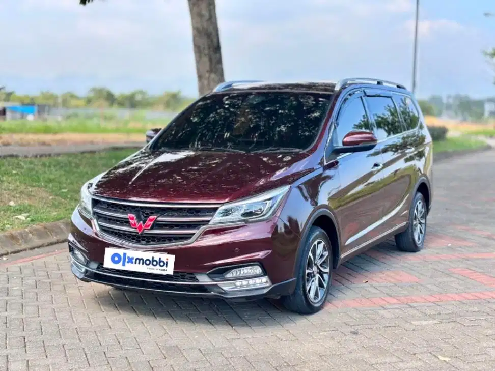 Wuling Cortez 1.8 L Lux AMT Bensin OTOMATIS 2018 WZL