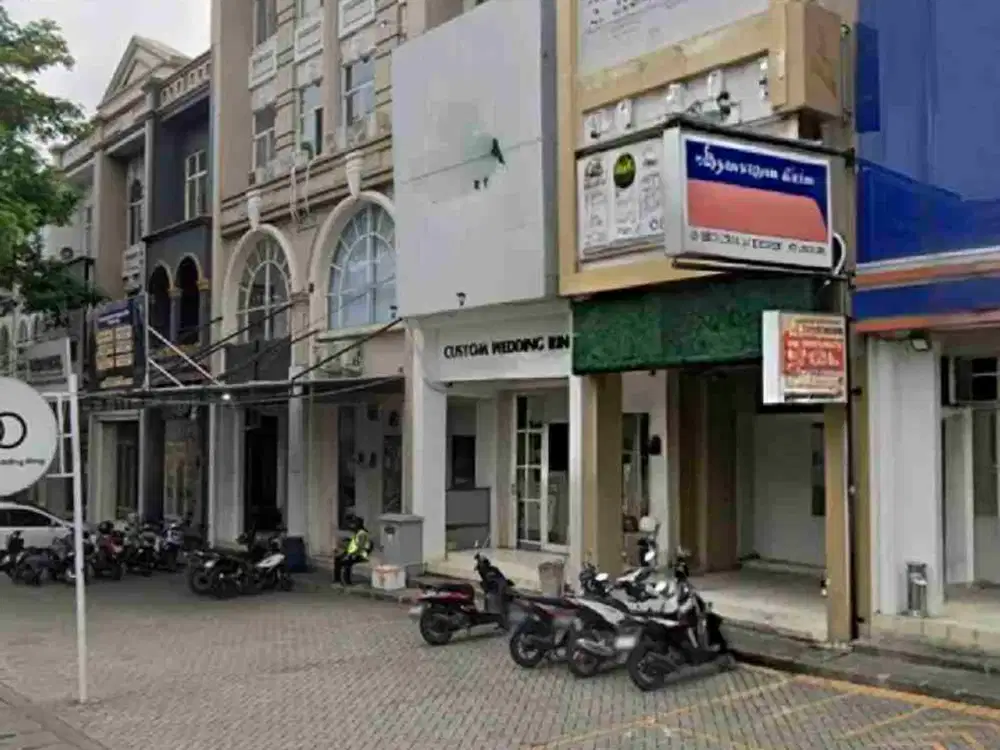 Disewakan Ruko Grand Galaxy City Boulevard Raya Lokasi Strategis