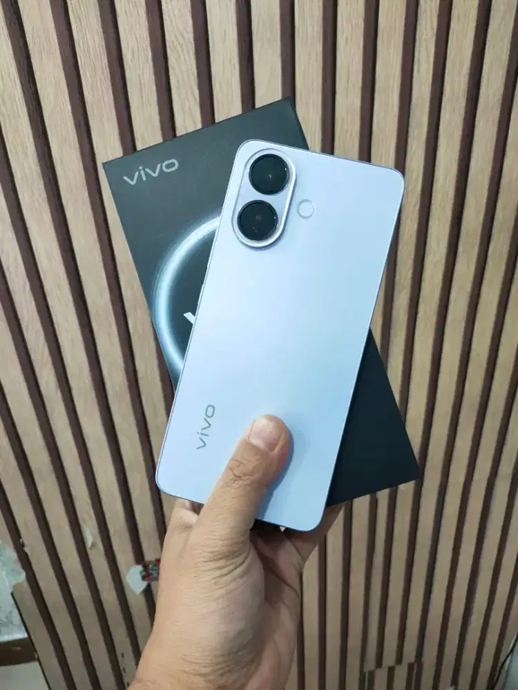 Vivo V60 lite 5G 8/256gb like new