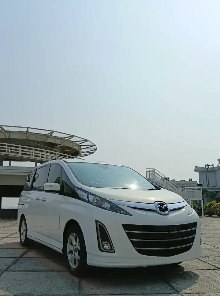 Mazda Biante 2.0 AT Matic 2012 Terawat KM 70 rban